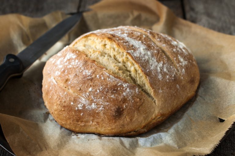 Jak upiec chleb w domu Idealny przepis na świeże pieczywo w Twoim